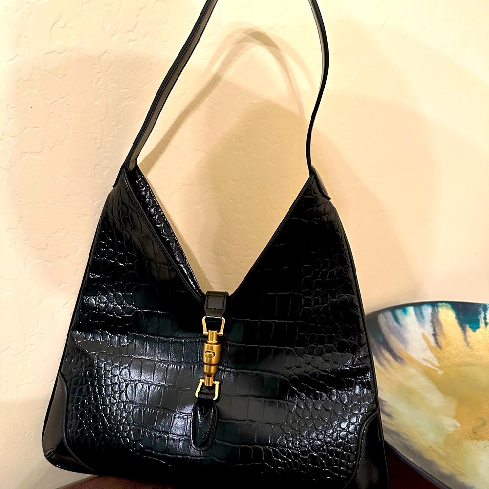 Urban Revivo Croc Embossed Purse